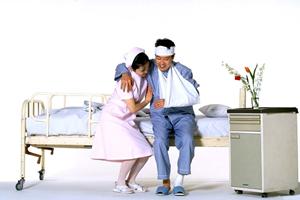 三つの資格が学べる介護福祉士大学