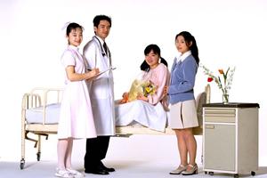 雨の日も安心のフォークリフト講習