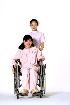 これから需要が高まる介護福祉士学校